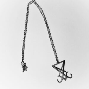 Colgante de LUCIFER de acero inoxidable con cadena incluida